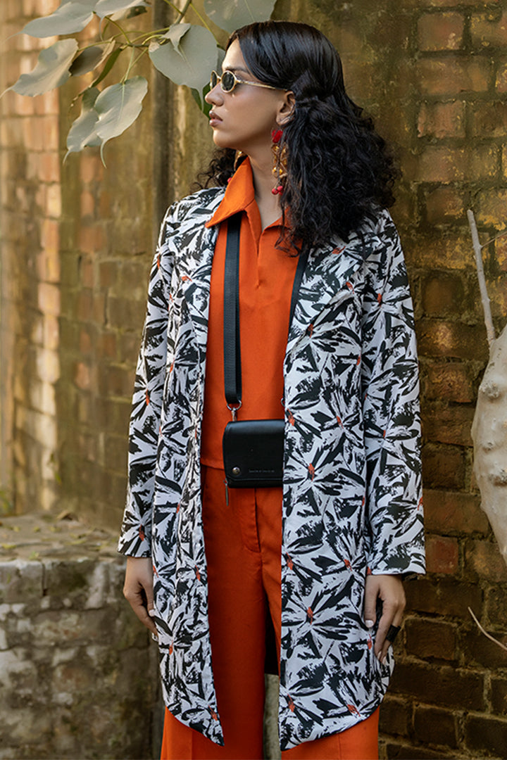 Rustling Oak - ALEE MALIC