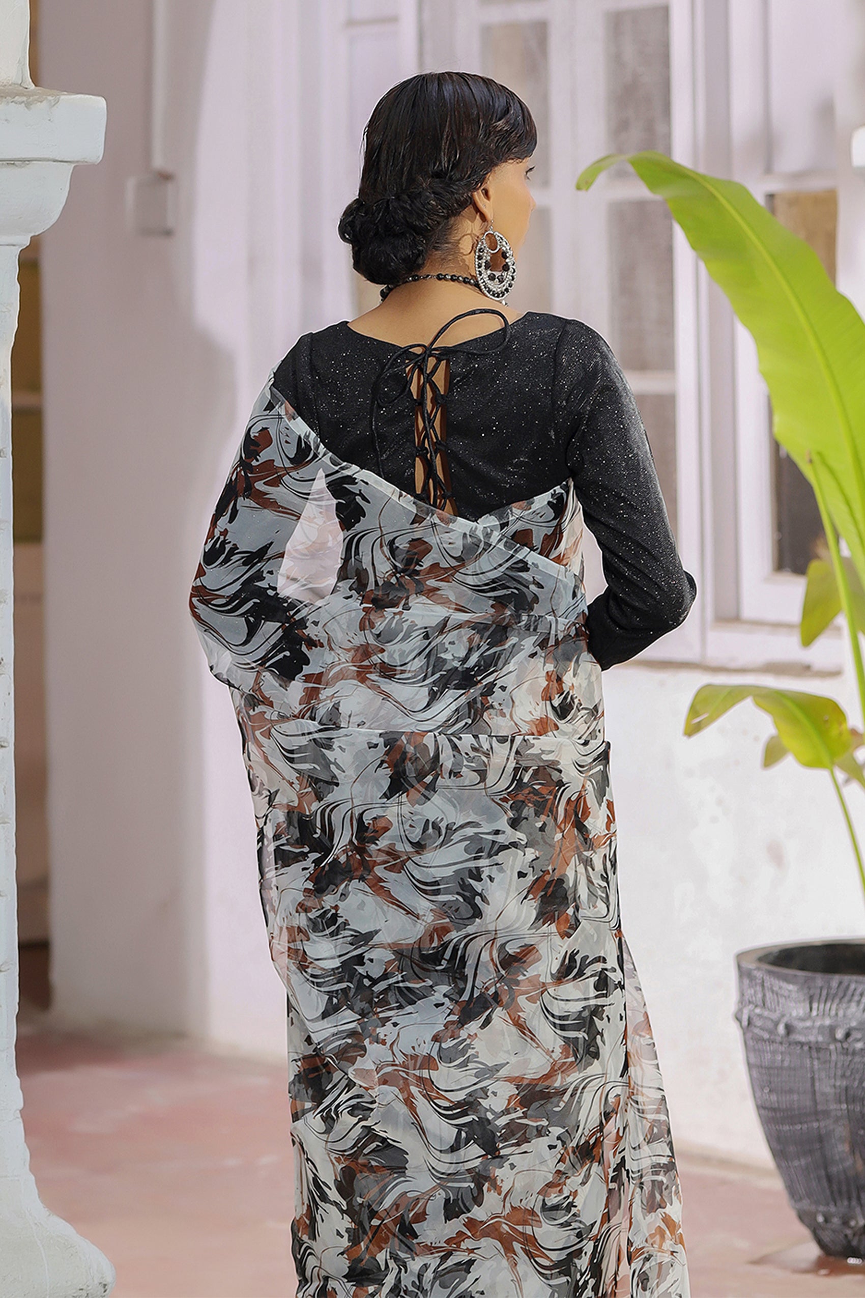 Monochrome Muse - ALEE MALIC