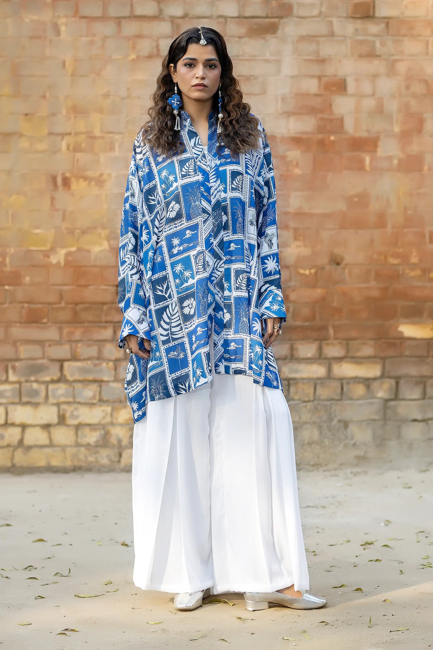 Cobalt Chic